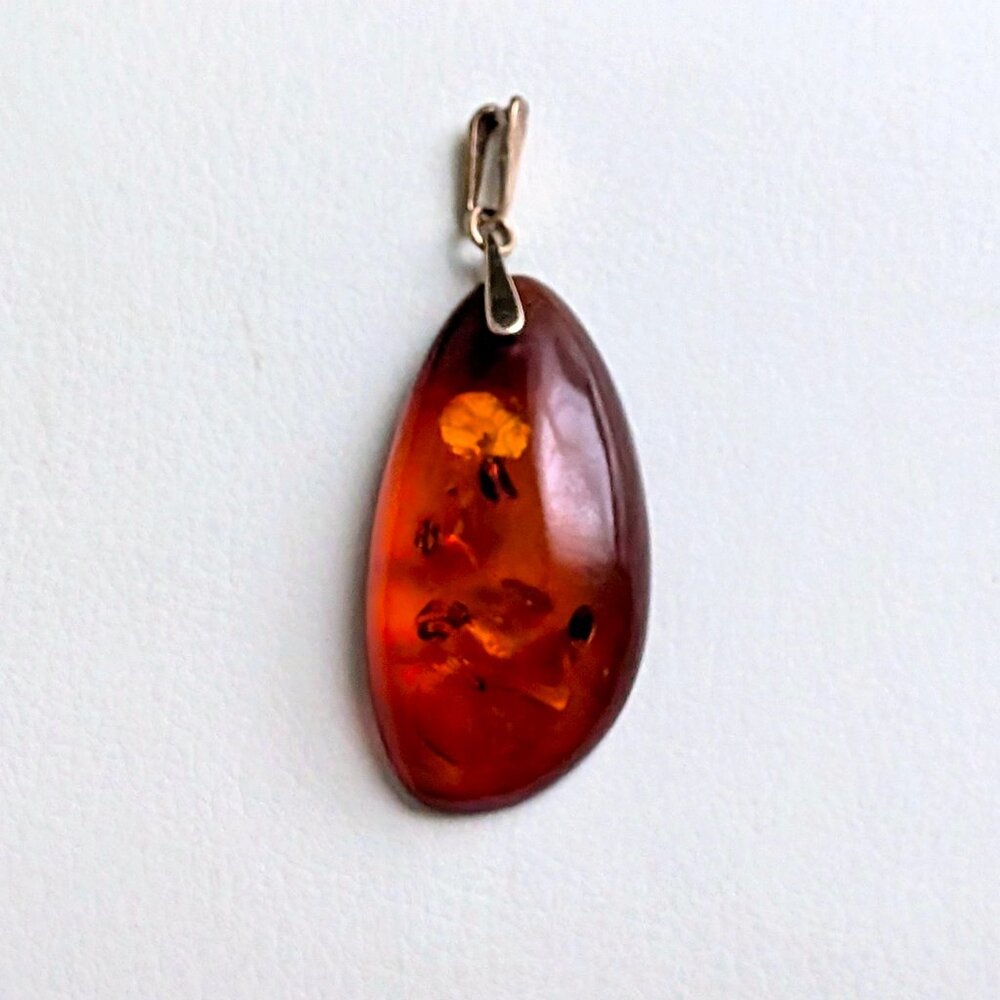 Vintage Russian USSR Solid 14K 583 Rose Pink Gold Baltic Honey Amber Pendant